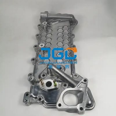 4HK1 তেল কুলার প্যানেল সাইড কভার 700P ইঞ্জিনিয়ারিং যন্ত্রপাতি যন্ত্রাংশ