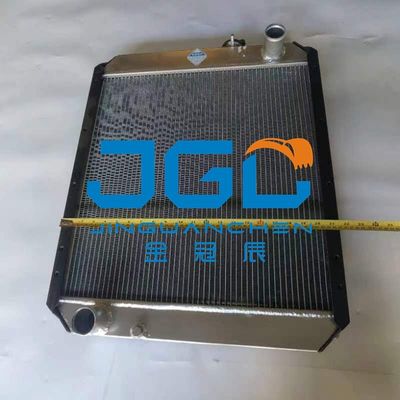 নির্মাণ যন্ত্রপাতি যন্ত্রাংশ PC60-7 ওয়াটার ট্যাঙ্ক রেডিয়েটর 201-03-71111 Excavator Parts
