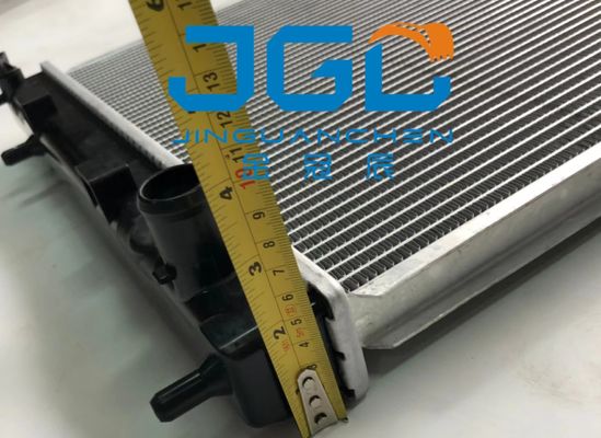 PC35R-8 ট্যাংক রেডিয়েটর এক্সক্যাভারেটর আনুষাঙ্গিক শীতল সিস্টেম উপাদান