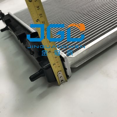 20T-03-81211 জল ট্যাংক রেডিয়েটার জন্য Excavator PC35R-8 PC30R-8 রেডিয়েটার