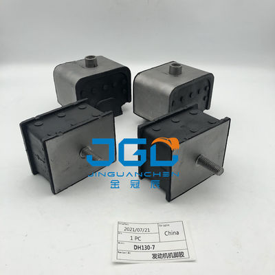 Excavator Parts Doosan Daewoo DH130-7 ইঞ্জিন ফুট রাবার শকপ্রুফ আঠালো।