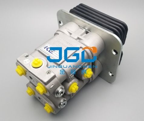 Excavator Hydraulic Spare Part Foot Pedal Valve For E320 E323 E325 C D E329 E330 E336 C D E345 E349 C D Excavator