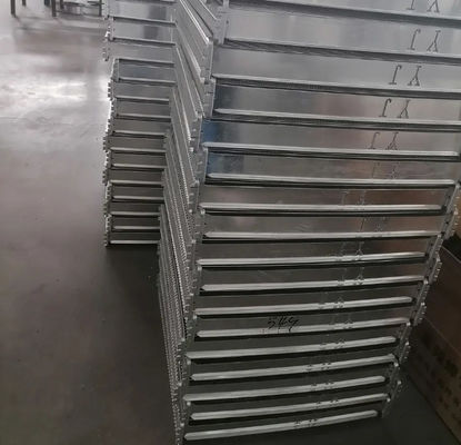 PC300-8 207-03-75121 এক্সক্যাভার কারখানার জন্য রেডিয়েটার সরাসরি বিক্রয় উচ্চ নির্ভুলতা