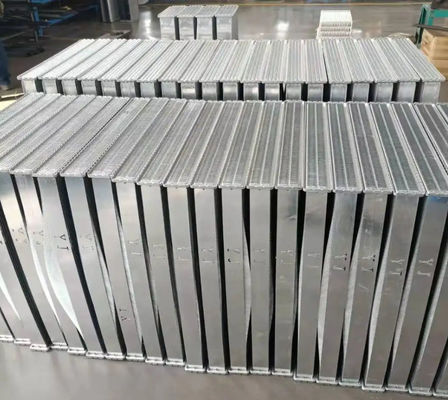 Excavator Accessories অ্যালুমিনিয়াম রেডিয়েটার For Excavator Radiator SWE50