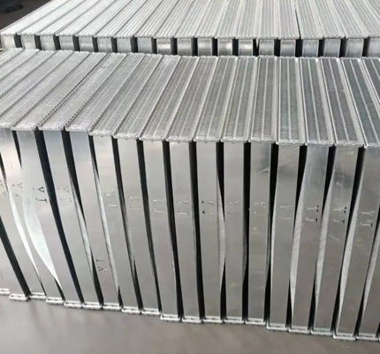 ভাল মানের অ্যালুমিনিয়াম রেডিয়েটার R210-5 কারখানার বিক্রয় Excavators জন্য