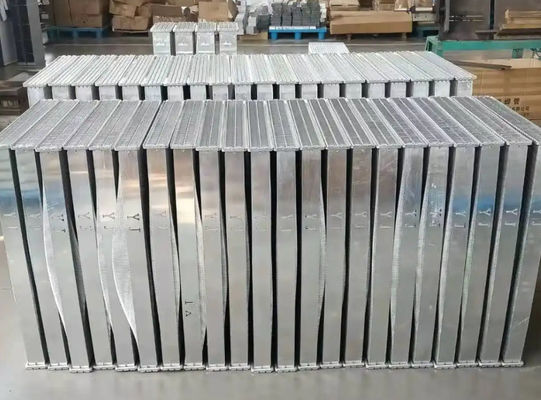 ইঞ্জিনিয়ারিং অ্যাপ্লিকেশন রেডিয়েটর SK120-3 এক্সক্যাভেটর পার্টস কারখানার গুণমান