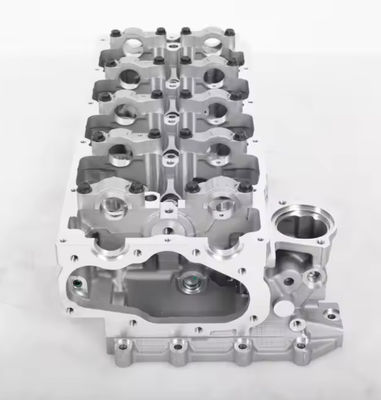 নিউ 4JJ1 সিলিন্ডার হেড অ্যাসেম্বলি With Valves ISUZU Excavator Construction Machinery Parts