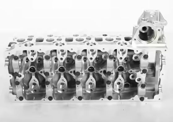 নিউ 4JJ1 সিলিন্ডার হেড অ্যাসেম্বলি With Valves ISUZU Excavator Construction Machinery Parts