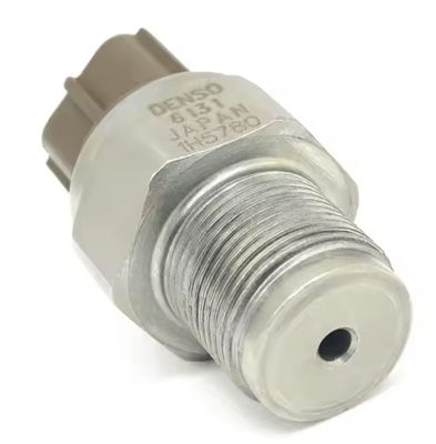 4HK1 6HK1 ইঞ্জিন SK200-8 Excavator Common Rail জ্বালানী চাপ সেন্সর 4990006131 499000-6131 4332040