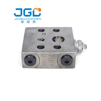 PC130-7 এক্সকাভেটর হাইড্রোলিক যন্ত্রাংশ PC160-7 রিডুসিং রিলিফ ভালভ ব্লক 702-21-55100