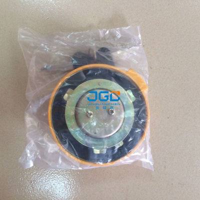 VOE 14641479 EC210 EC240 এর জন্য খননকারী খুচরা যন্ত্রাংশ জ্বালানী ট্যাঙ্ক ক্যাপ